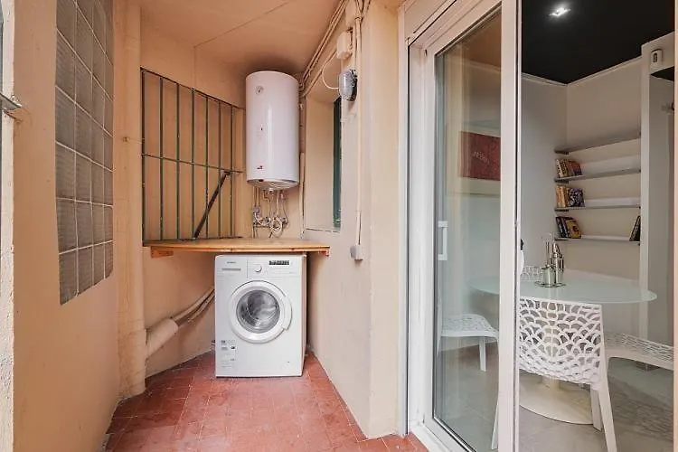 Stay U-Nique Apartment Comte Urgell II Барселона
